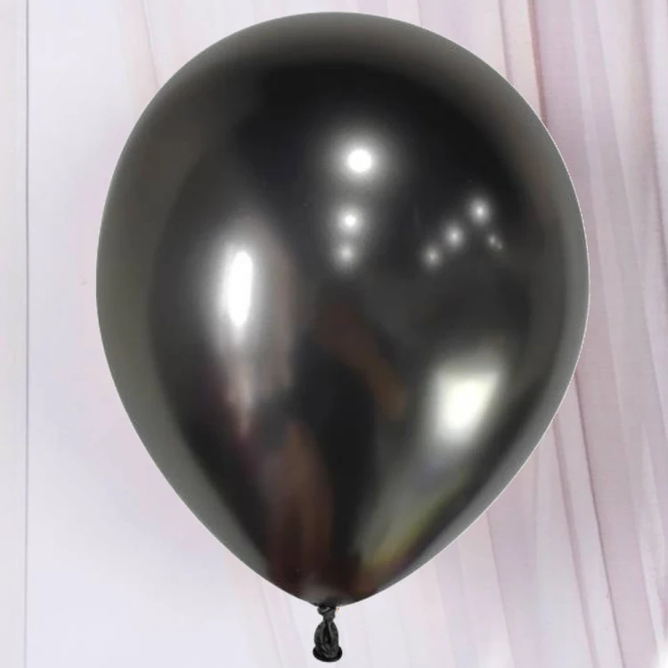 Zestaw Balonów Czarne Złote Konfetti 10 szt.png