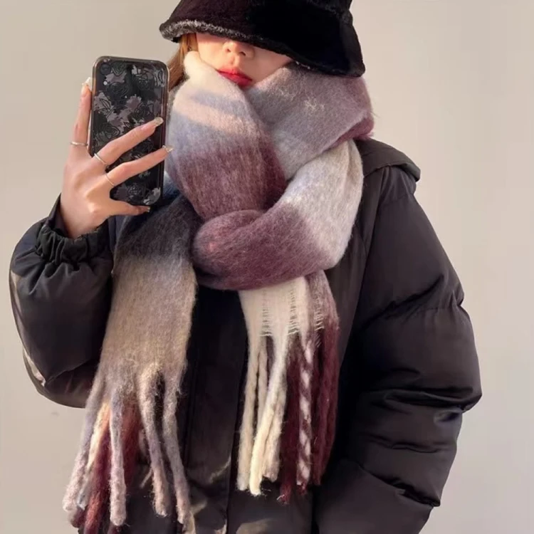 Duży Ciepły Szal Gruby Szalik W Kratę Brąz.jpg